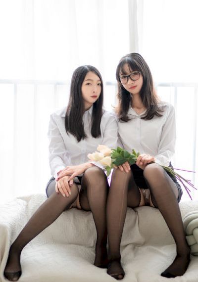 男人激烈吮乳吃奶视频_高清天堂在线