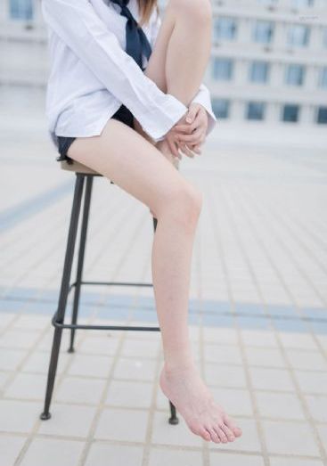 岳故意装睡让我挺进去的电影_续集欧美成人在线