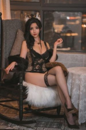 吴梦梦到粉丝家里剧情介绍_BD英语免费在线观看